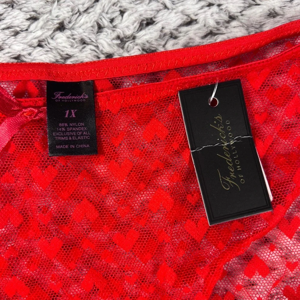 Fredericks of Hollywood Women's Red Heart Lace Bikini Panty Valentine Day 1X NWT